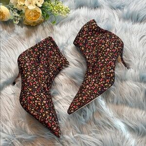 Zara Garden Floral Kitten Heel Booties sz 6.5